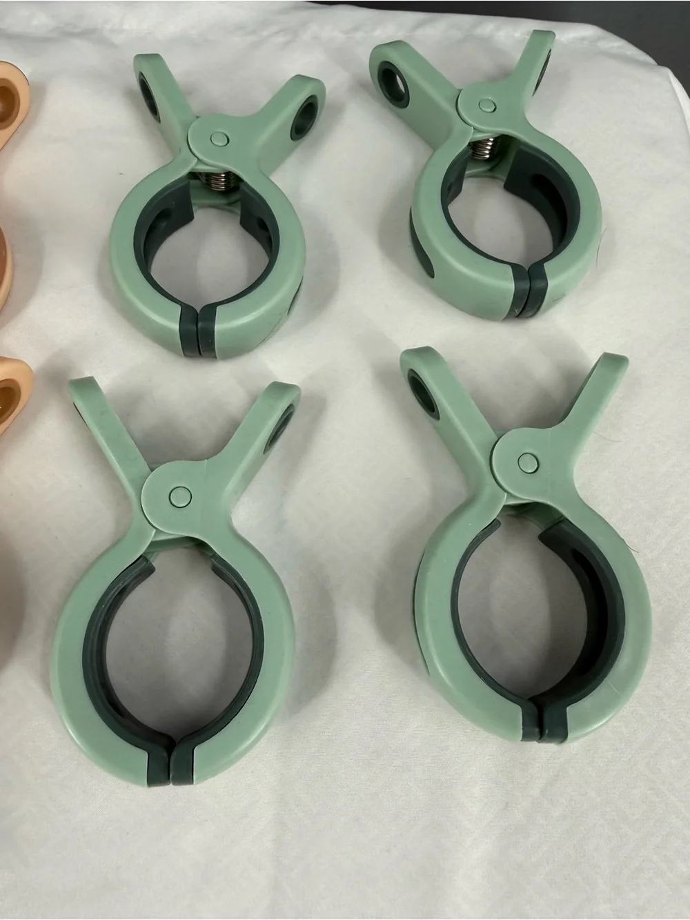 Peach & Sage towel Clip Set -